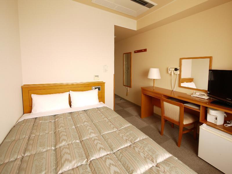Hotel Route-Inn Yonezawa Ekihigashi Eksteriør billede